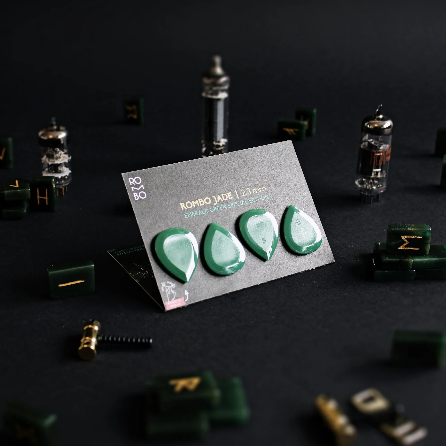 Guitar Pick Set Rombo Jade Special Edition - Emerald Green (4 Guitar Picks) - 2,3 mm - Image 4