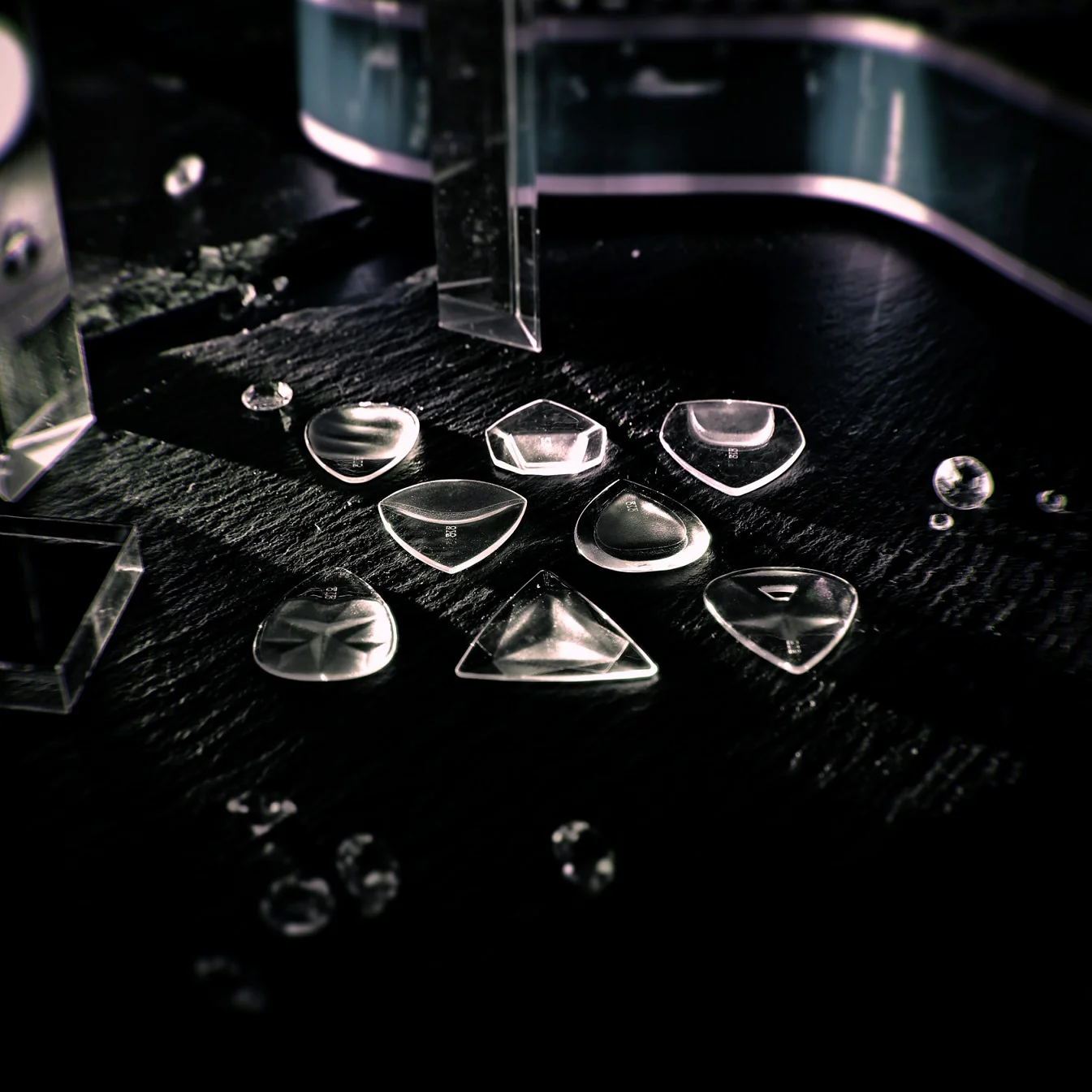 Guitar Picks Variety Pack ROMBO CrystalBright (8 Guitar Picks) - Image 3